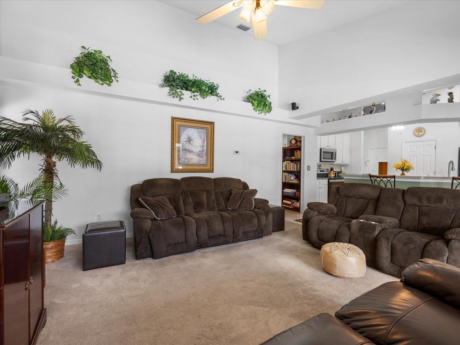 SUSANS LANDING PH 01 - Residential