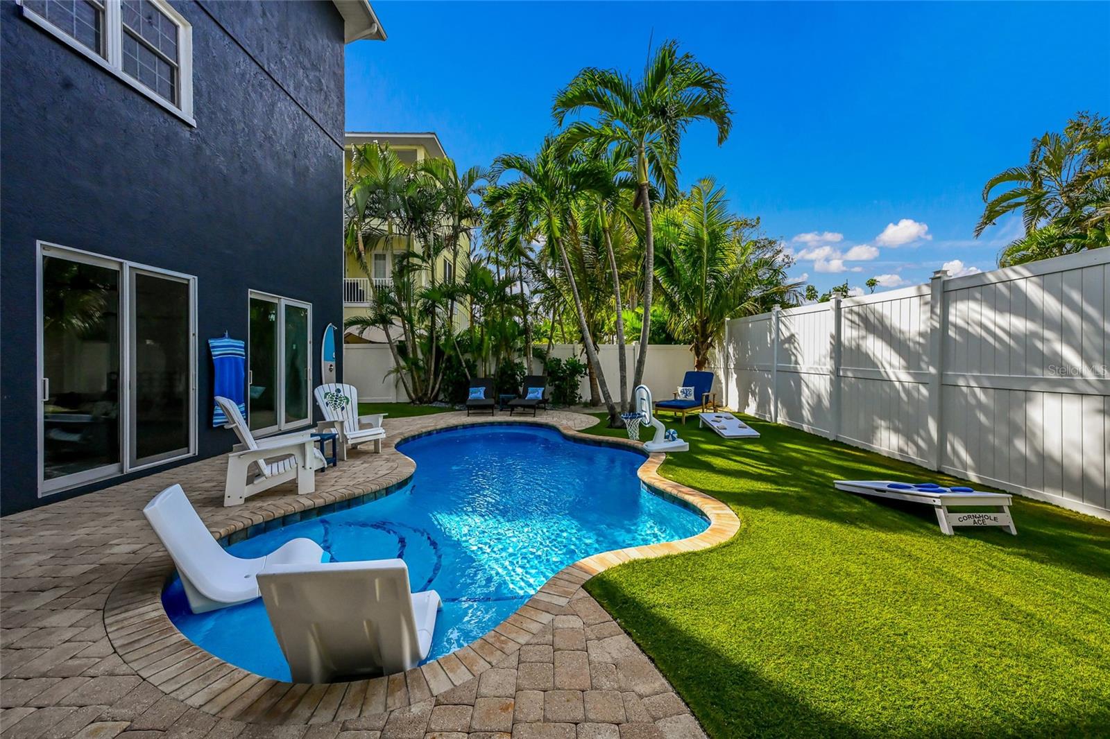 LAKE LA VISTA - Residential