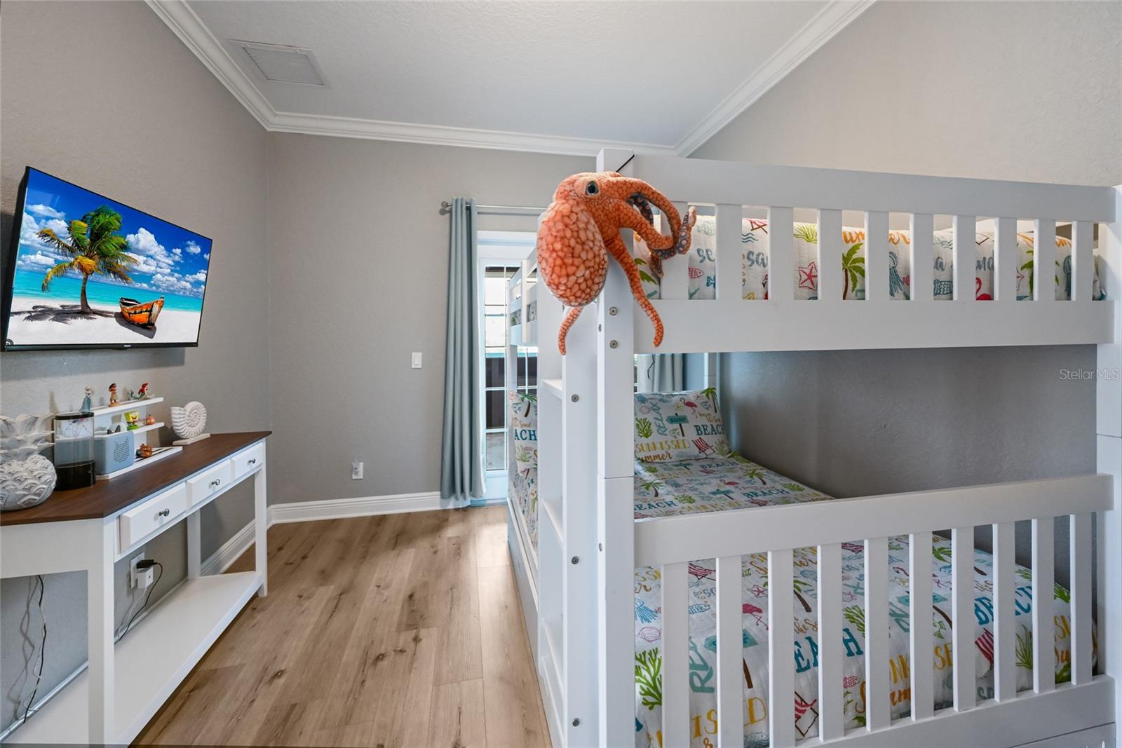 LAKE LA VISTA - Residential