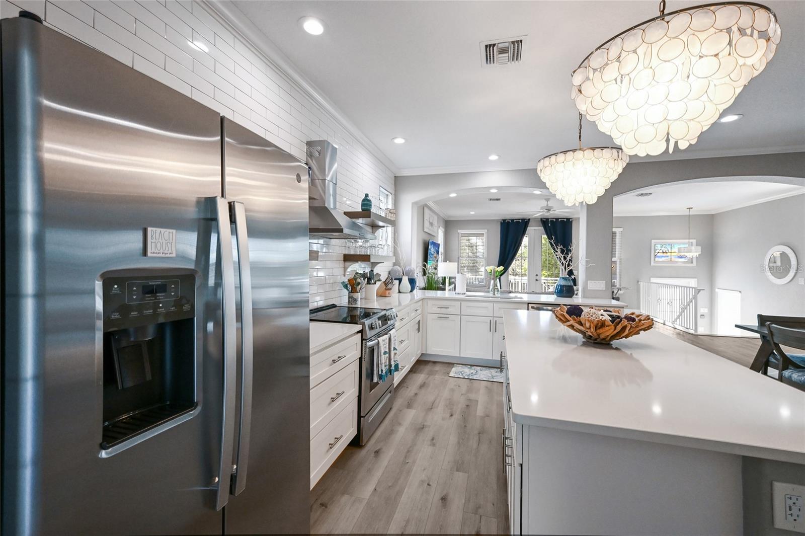 LAKE LA VISTA - Residential