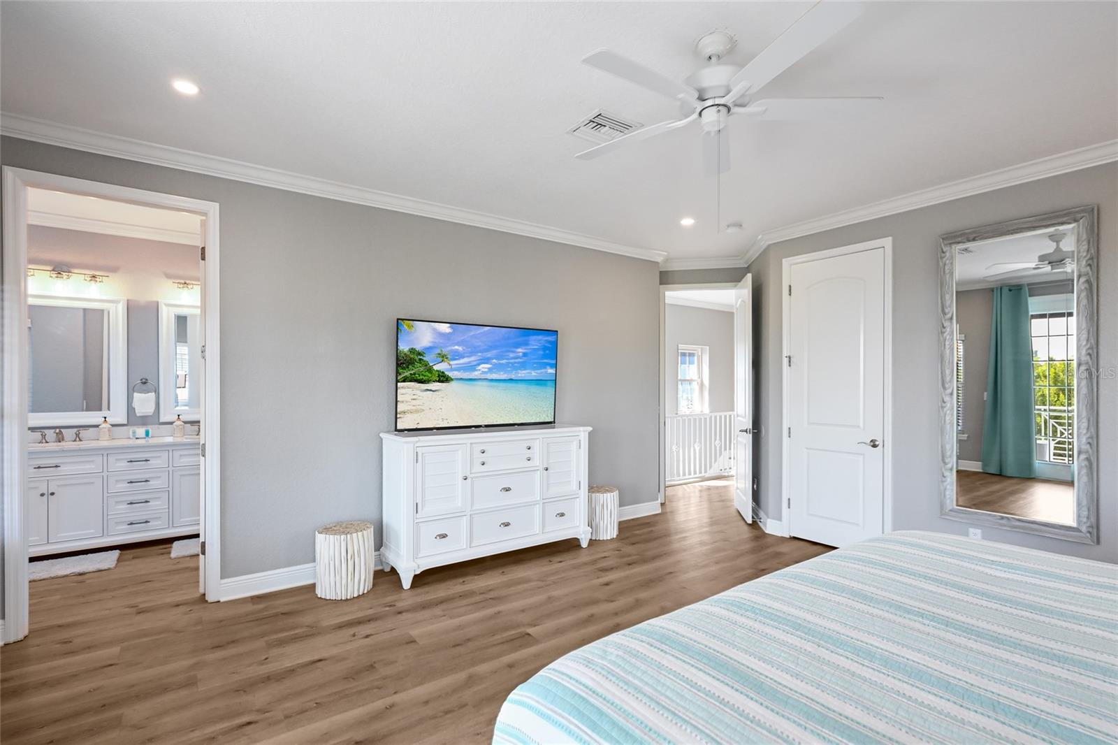 LAKE LA VISTA - Residential