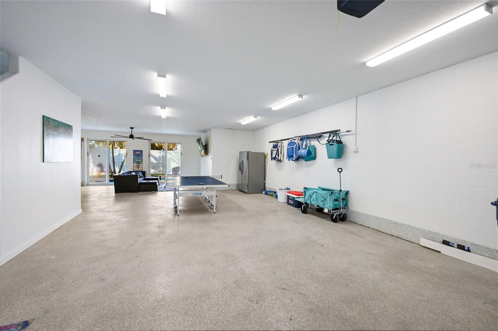 LAKE LA VISTA - Residential