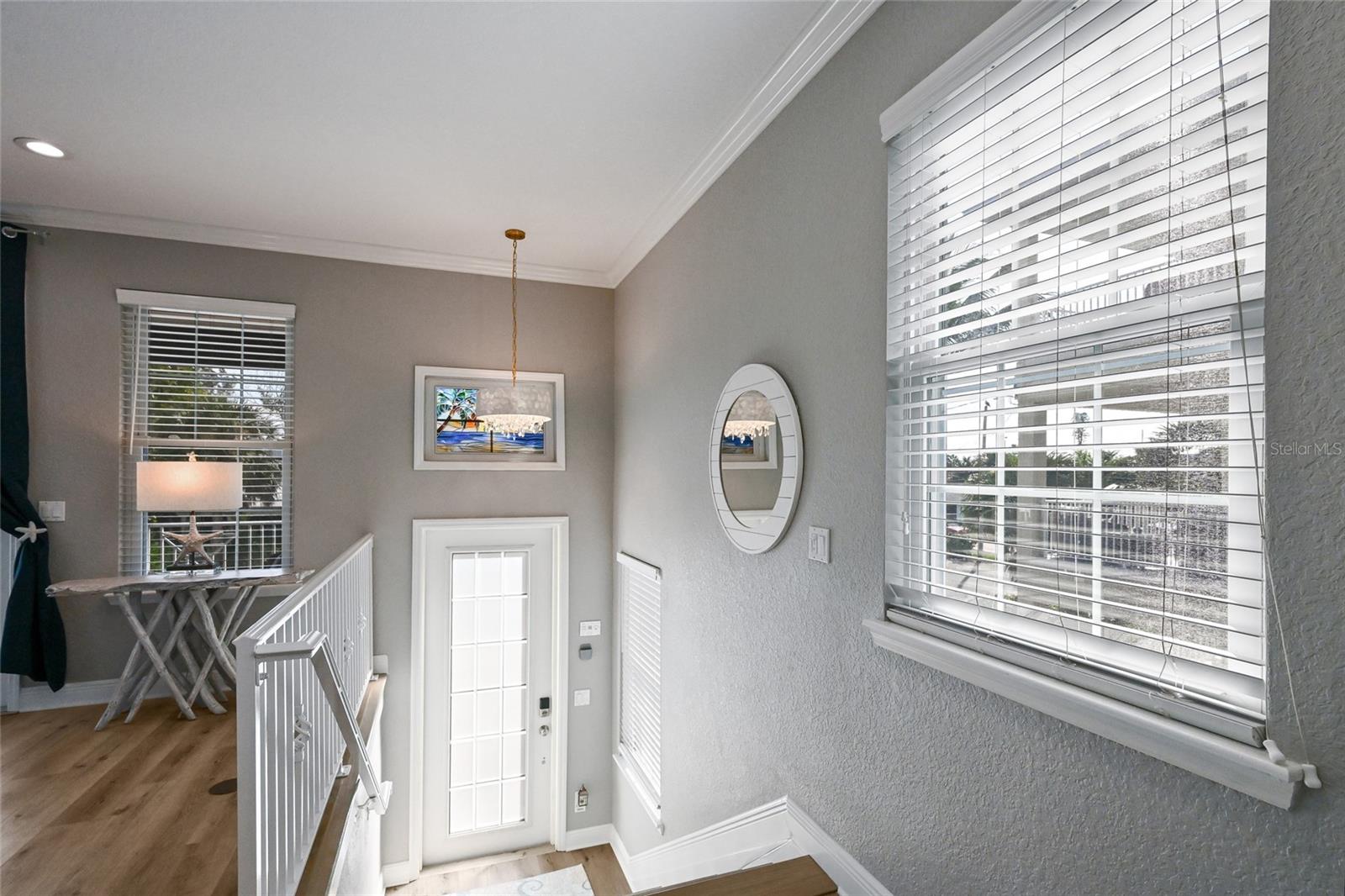 LAKE LA VISTA - Residential