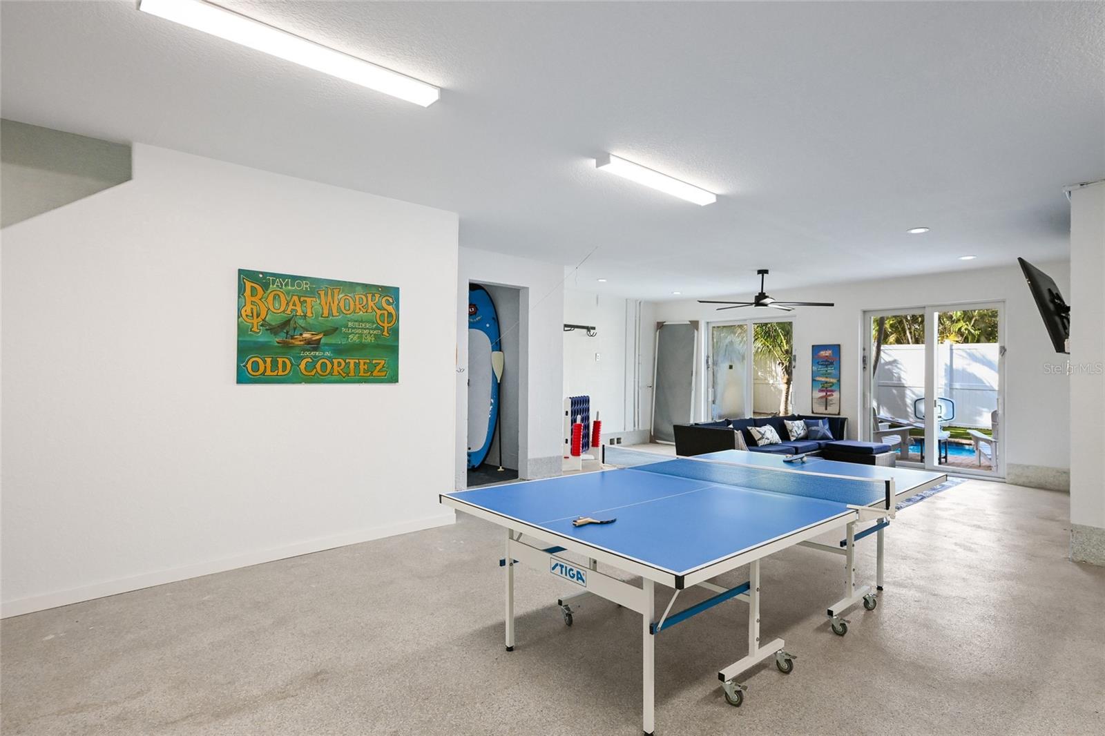 LAKE LA VISTA - Residential