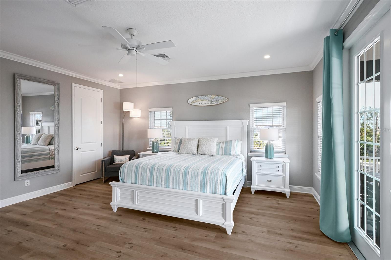 LAKE LA VISTA - Residential