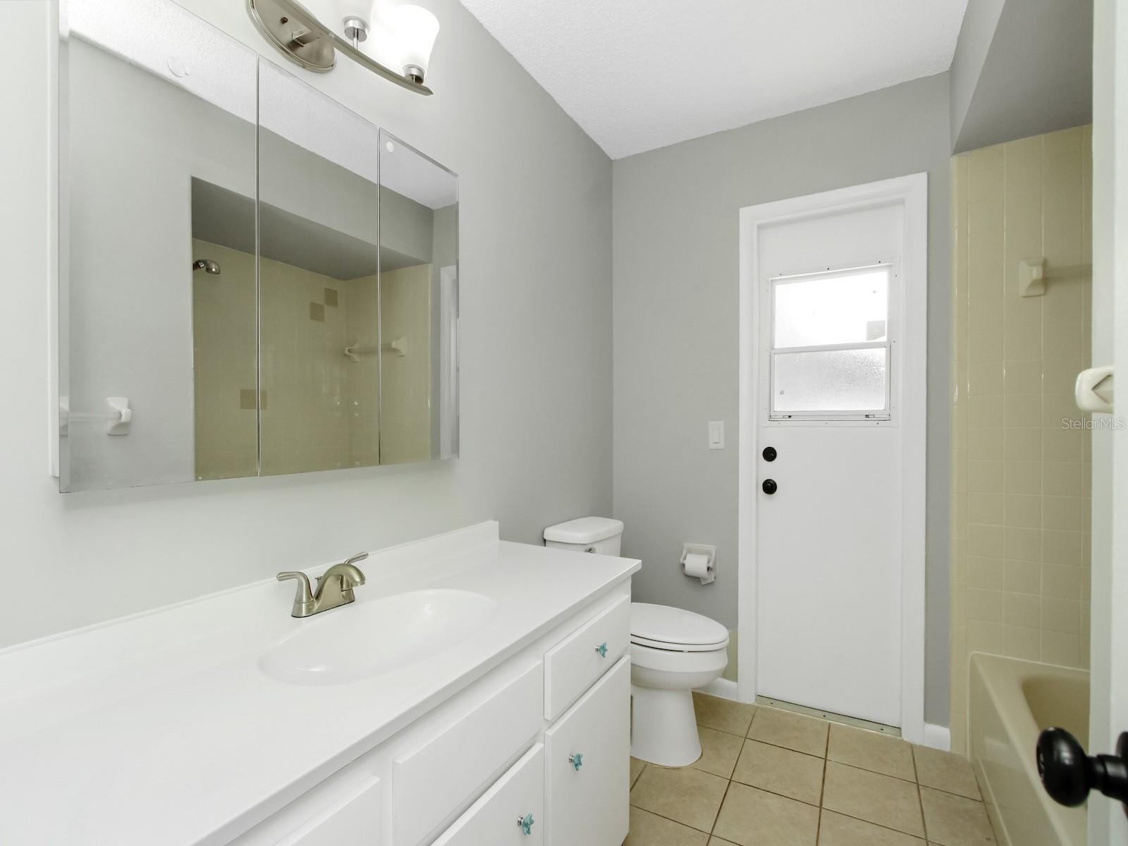 DELTONA LAKES - Residential