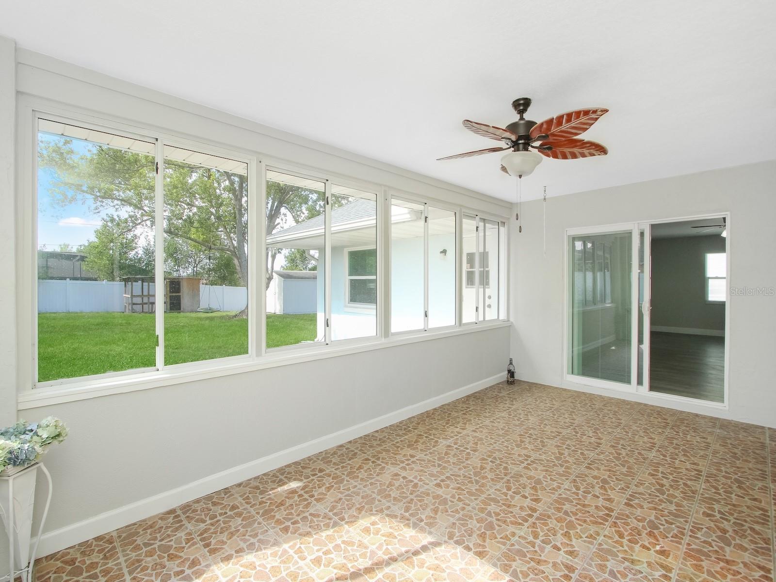 DELTONA LAKES - Residential