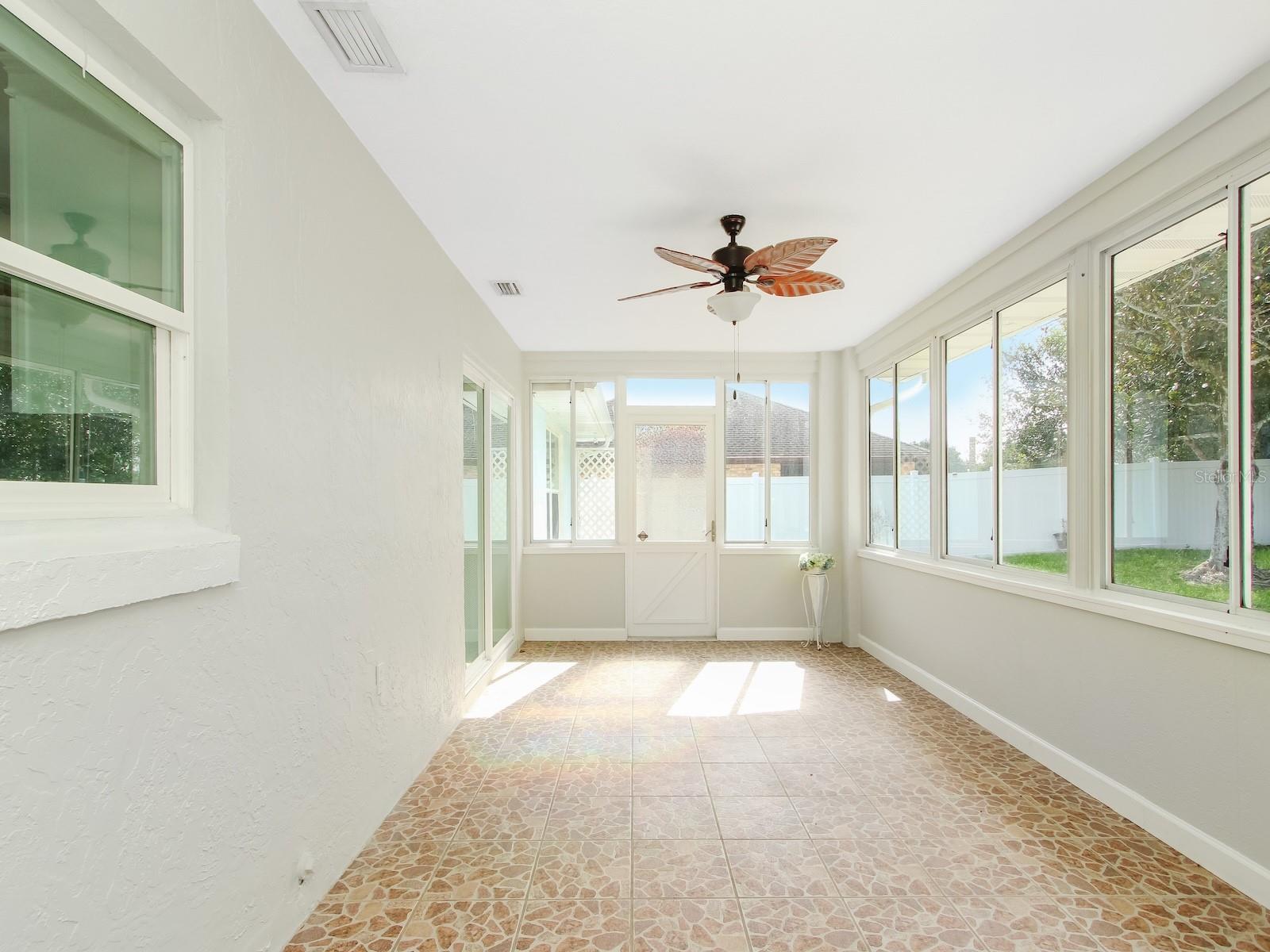 DELTONA LAKES - Residential