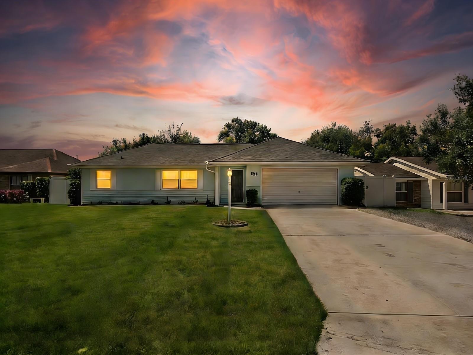 DELTONA LAKES - Residential