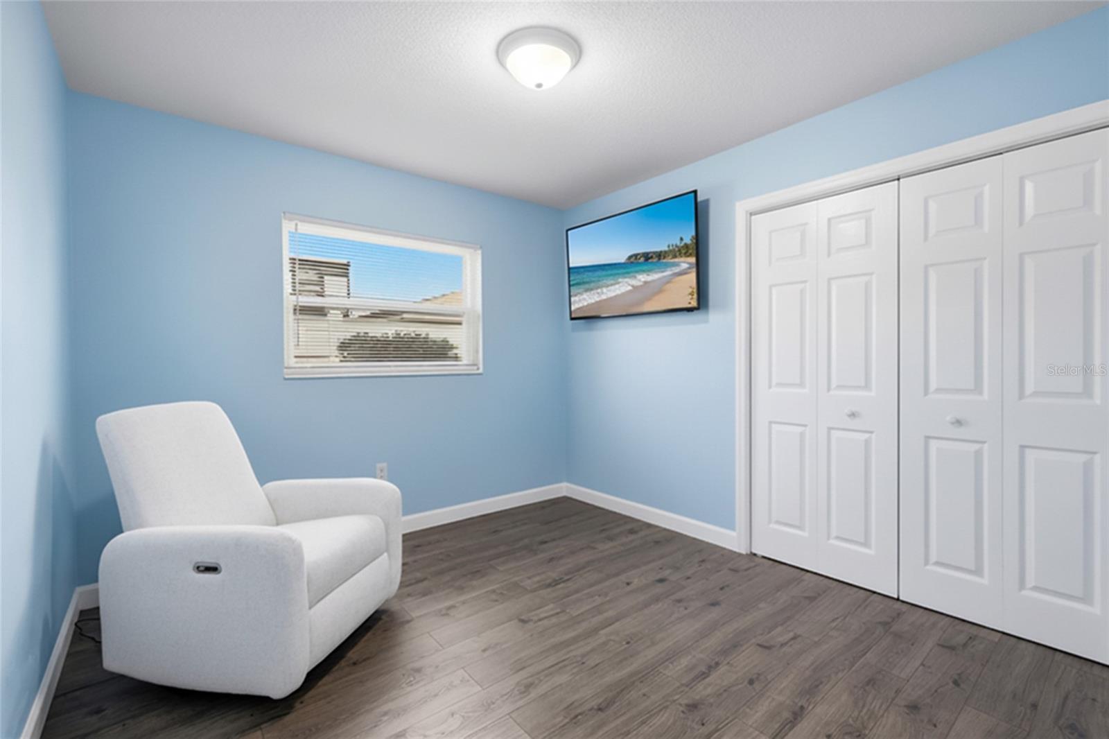 KENSINGTON PARK - Residential