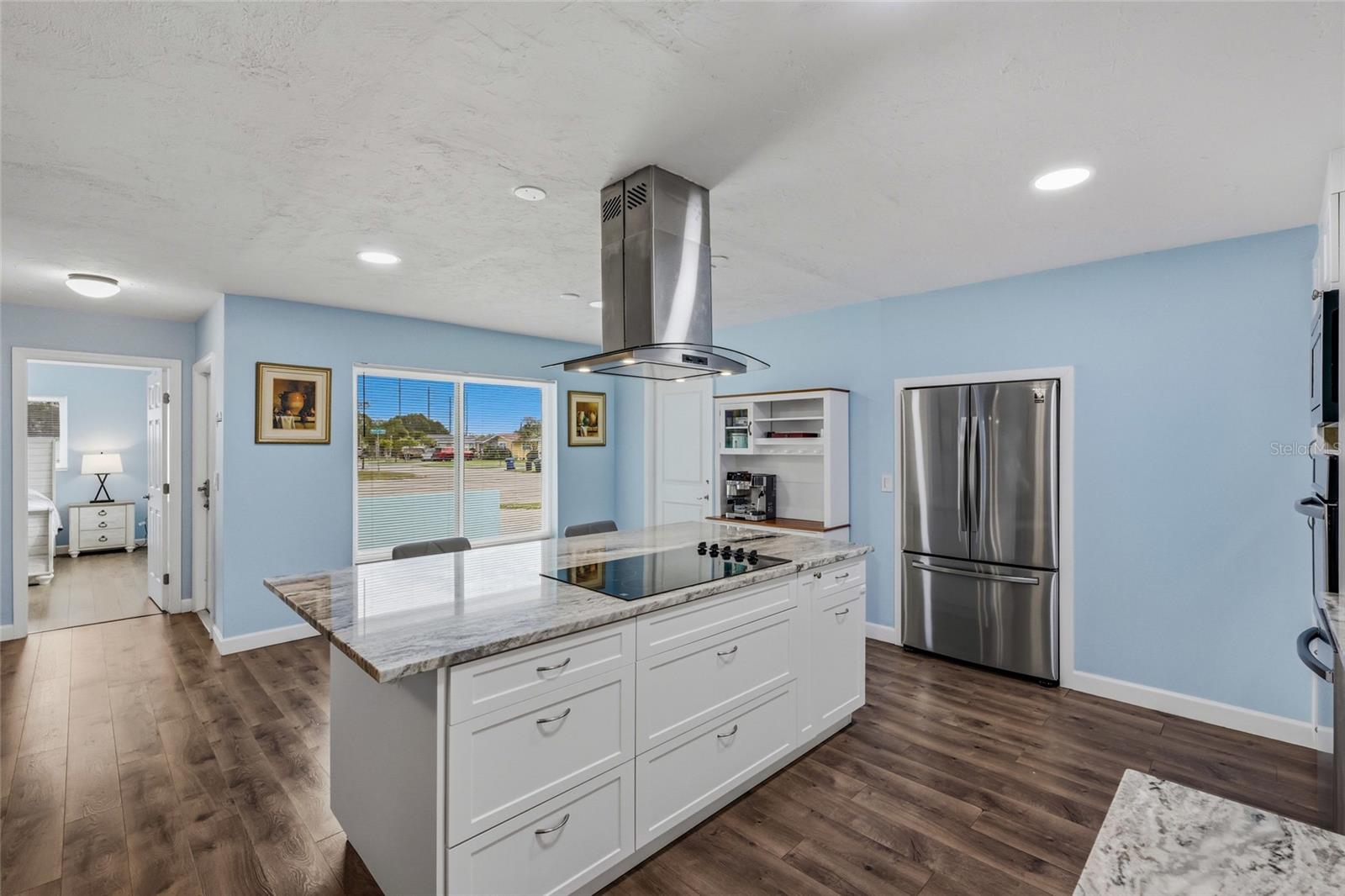 KENSINGTON PARK - Residential