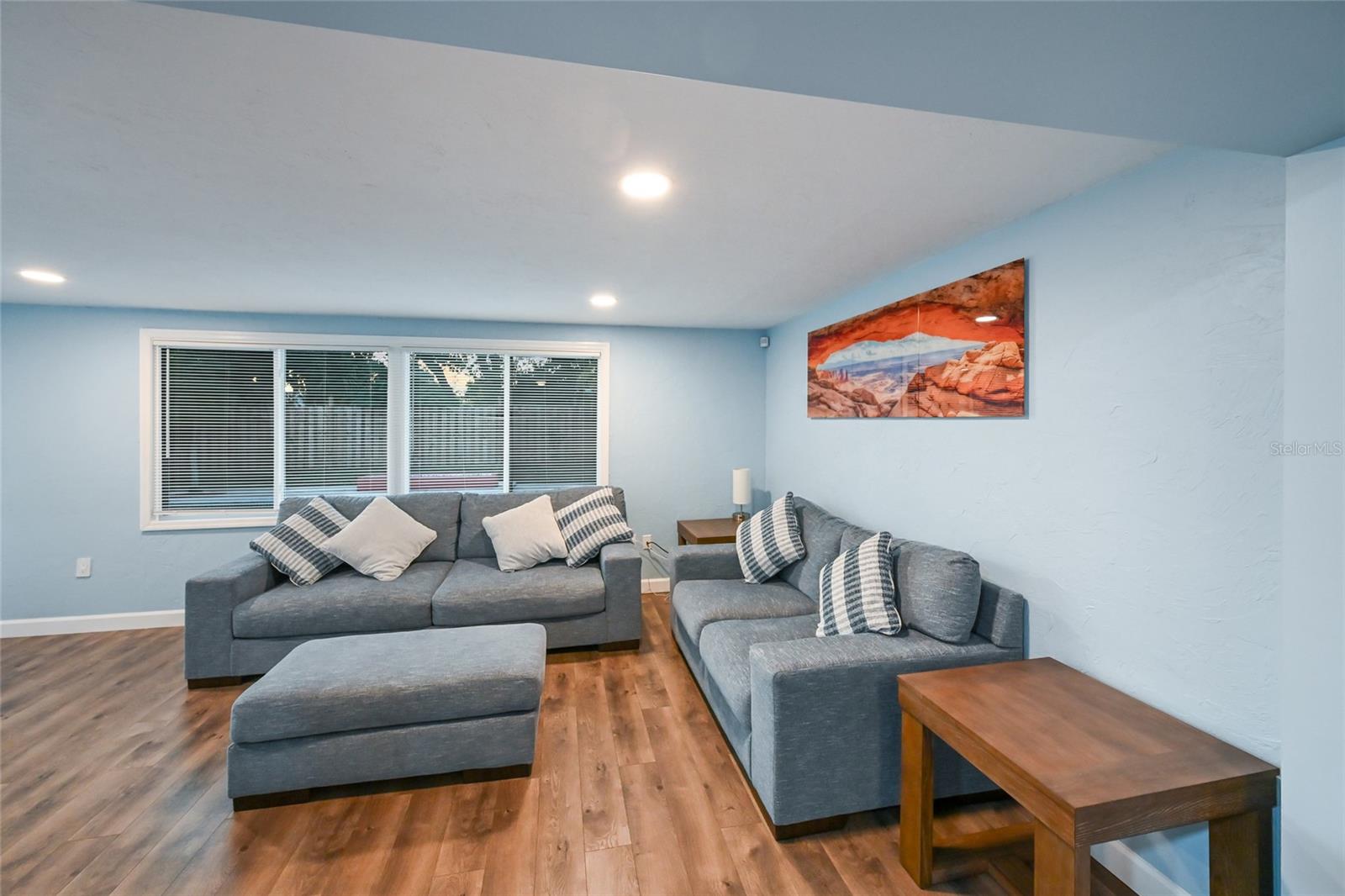 KENSINGTON PARK - Residential