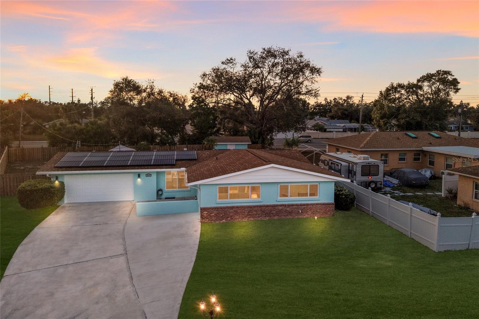 KENSINGTON PARK - Residential