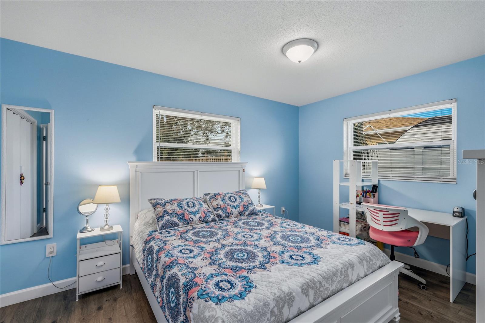 KENSINGTON PARK - Residential