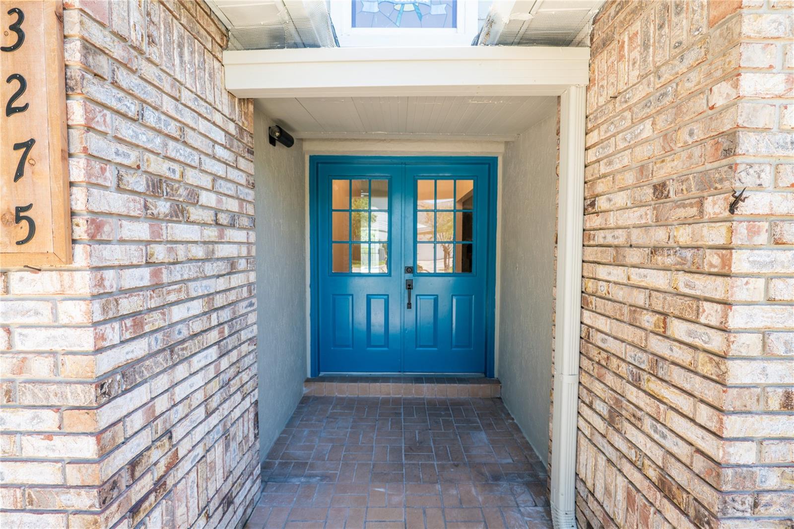 3275 WINDY WOOD DRIVE