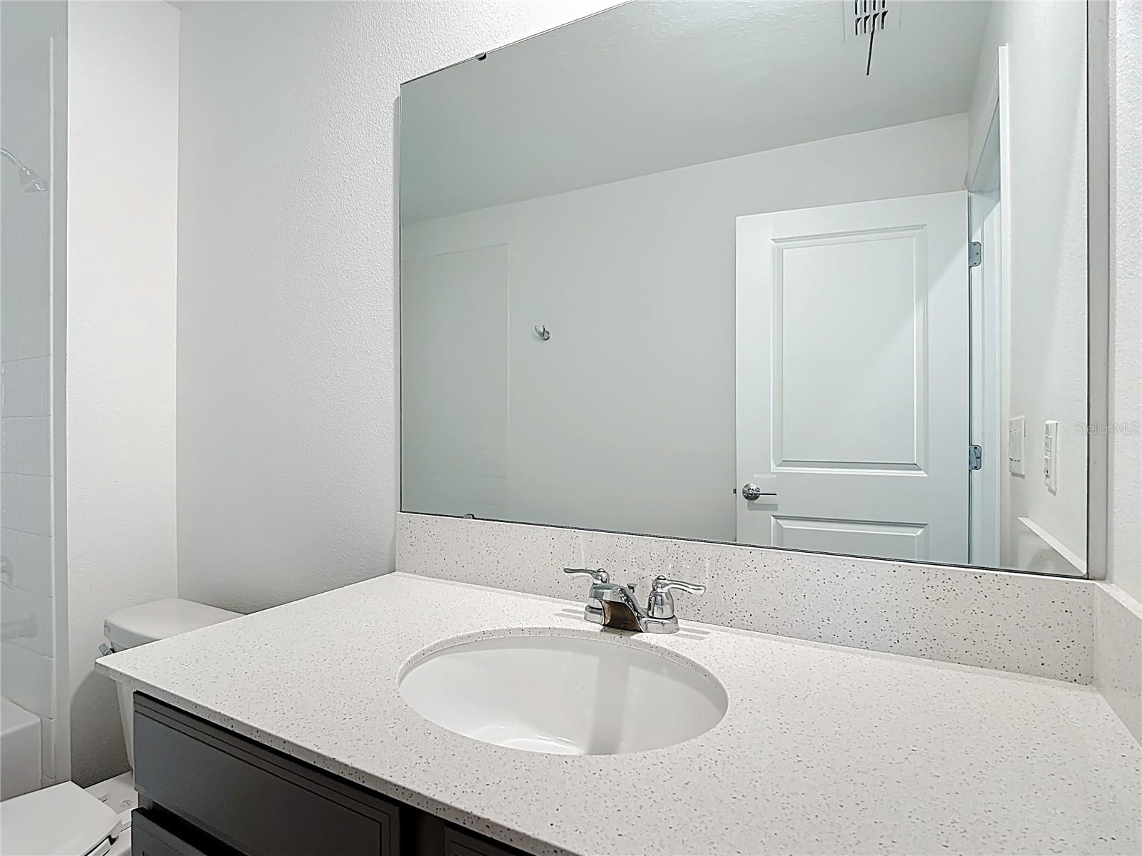 LIBERTY RIDGE PHASE TWO PB 176 PGS 27-28LOT 176 - Residential