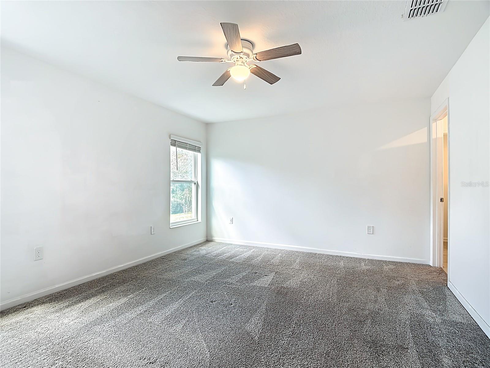 LIBERTY RIDGE PHASE TWO PB 176 PGS 27-28LOT 176 - Residential