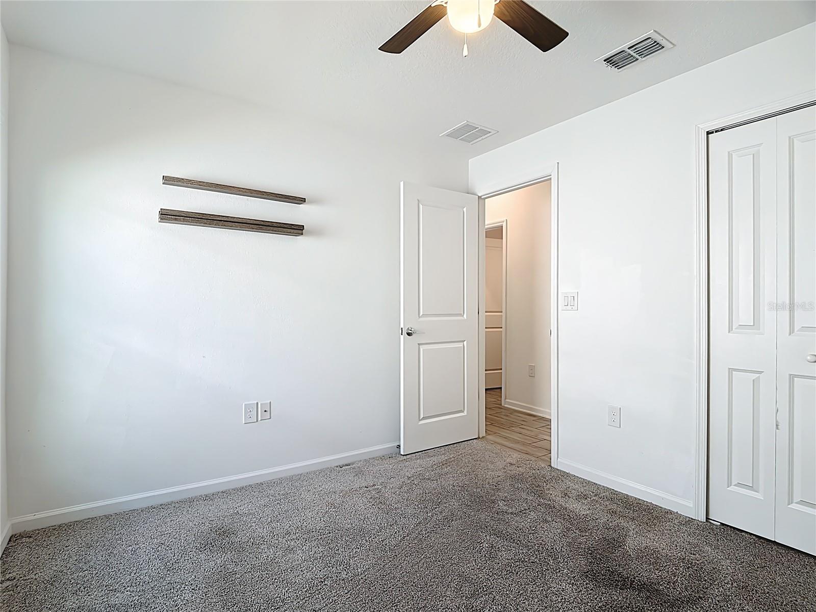 LIBERTY RIDGE PHASE TWO PB 176 PGS 27-28LOT 176 - Residential