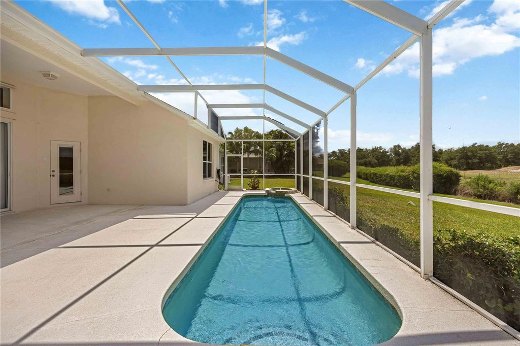 Photo of 7740 Castleisland Drive, Sarasota, FL 34240 (MLS # A4691962)