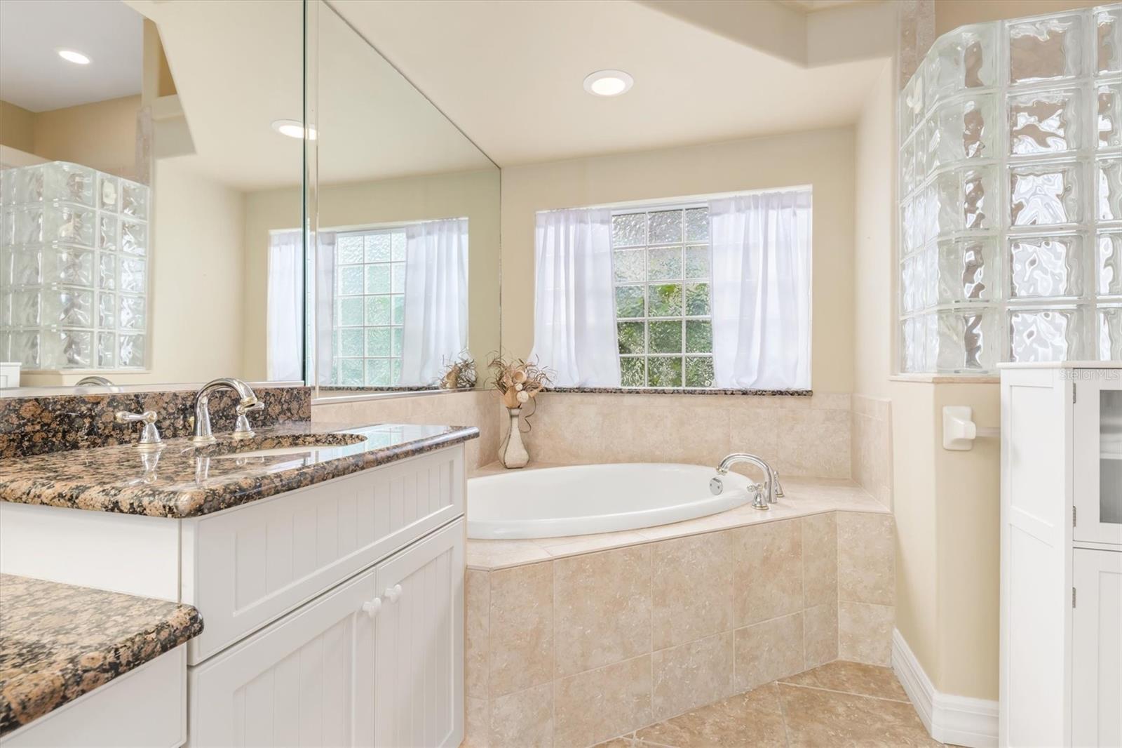 PUNTA GORDA ISLES SEC 15 - Residential