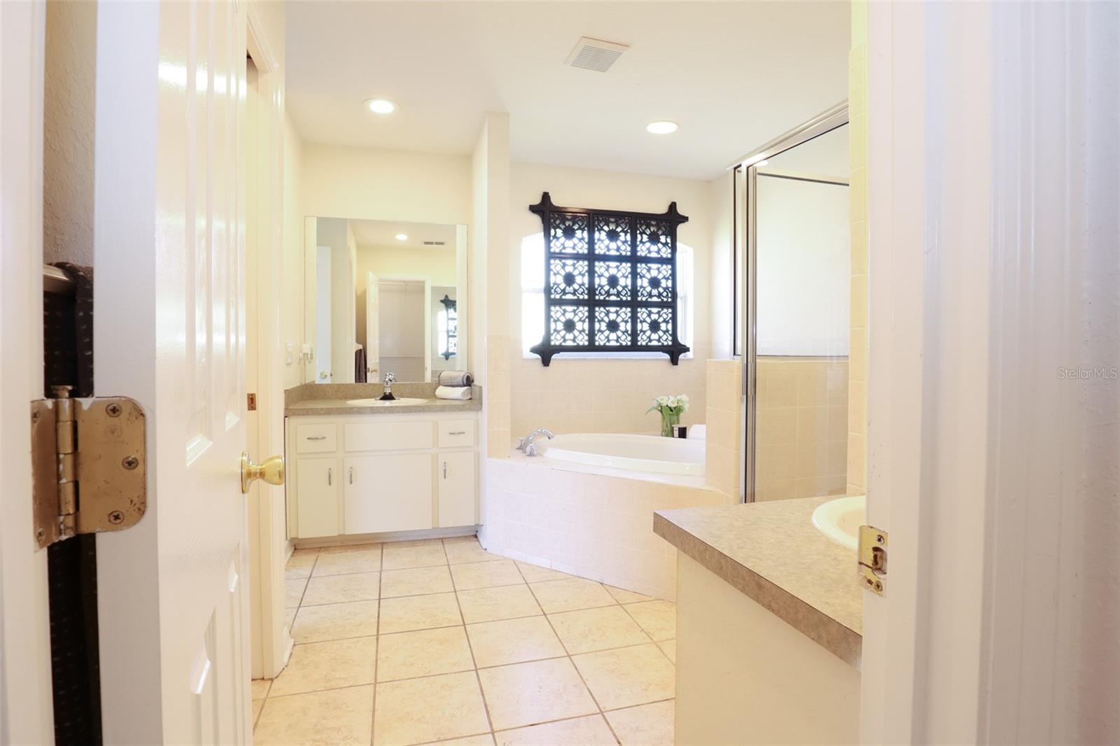 TWIN LAKES AT CHRISTINA PH 01 - Residential