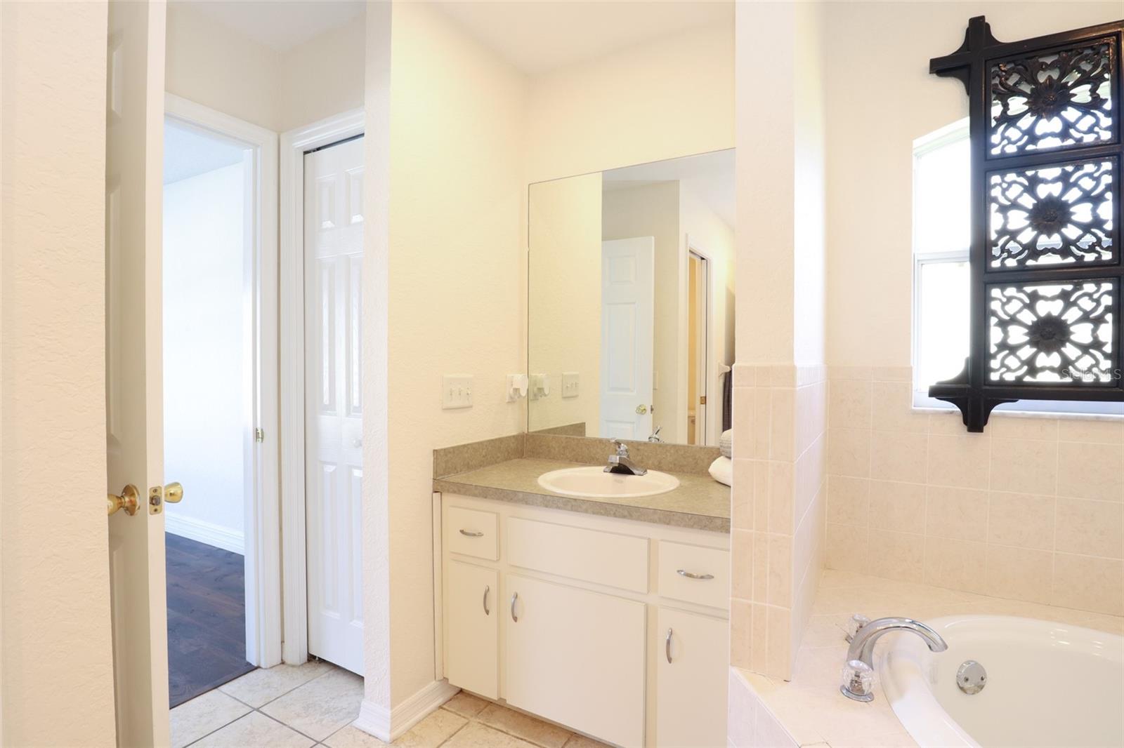 TWIN LAKES AT CHRISTINA PH 01 - Residential