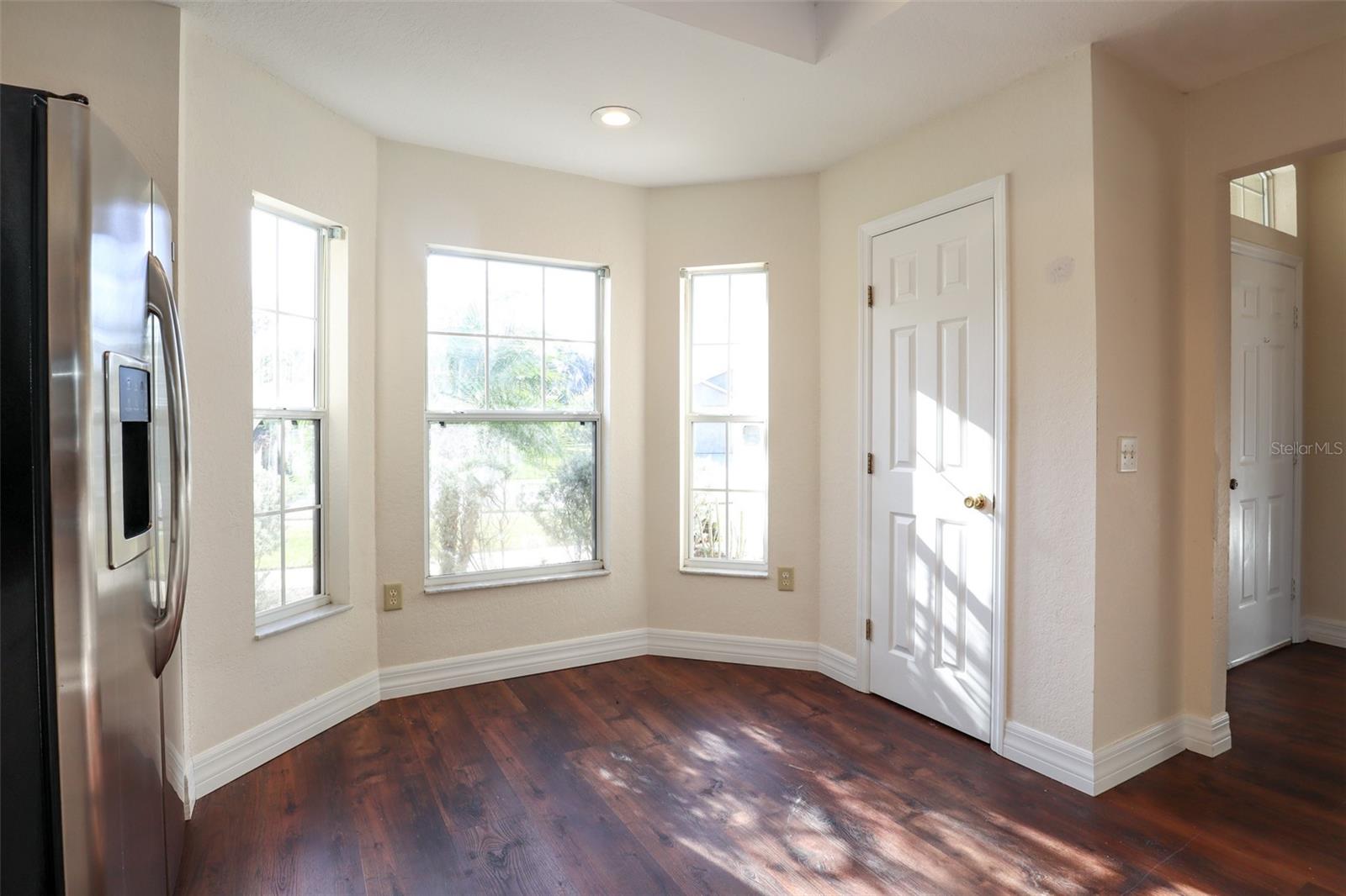 TWIN LAKES AT CHRISTINA PH 01 - Residential