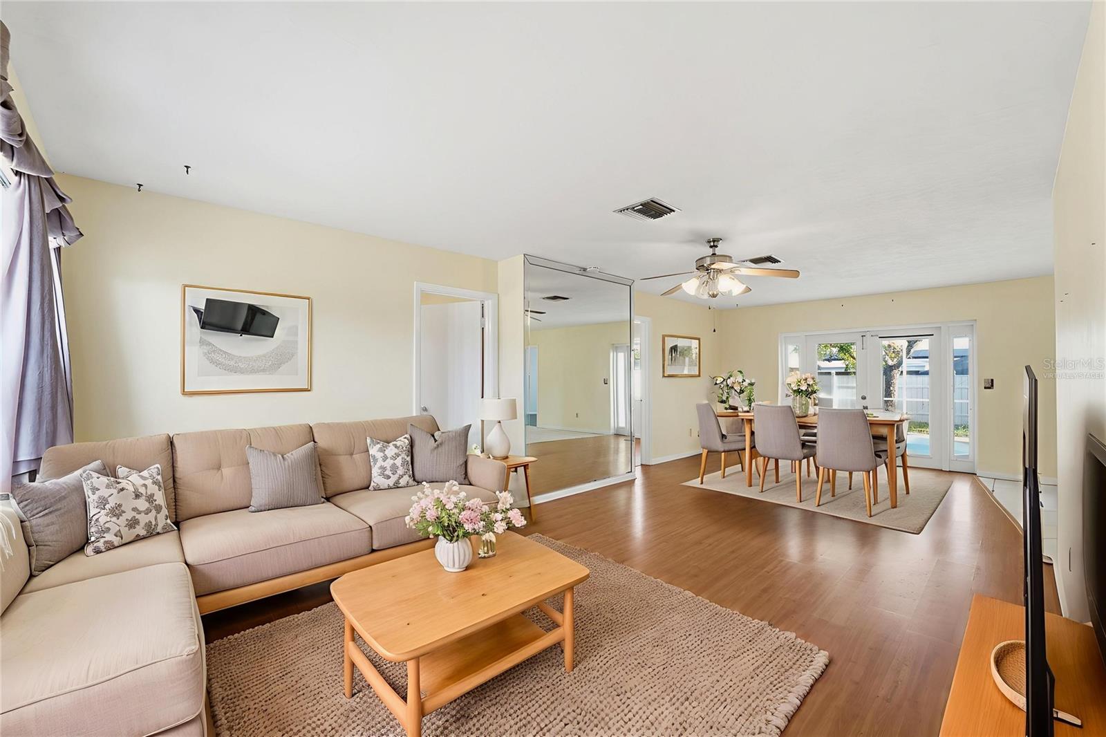 SPRING HILL - Residential