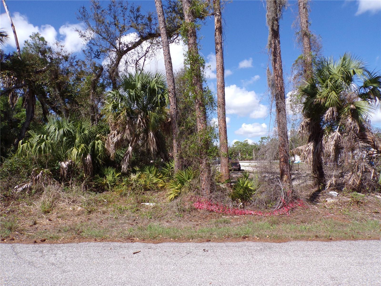 PORT CHARLOTTE SEC 016 - Land