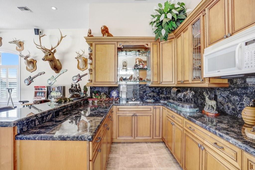 LAGO WHISPERS - Residential