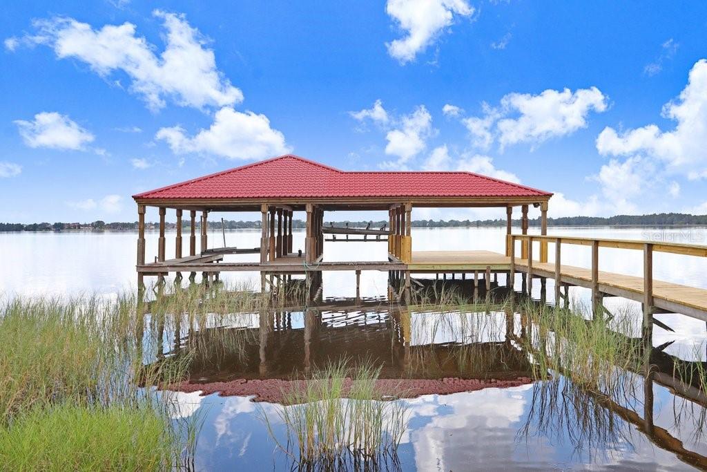 LAGO WHISPERS - Residential