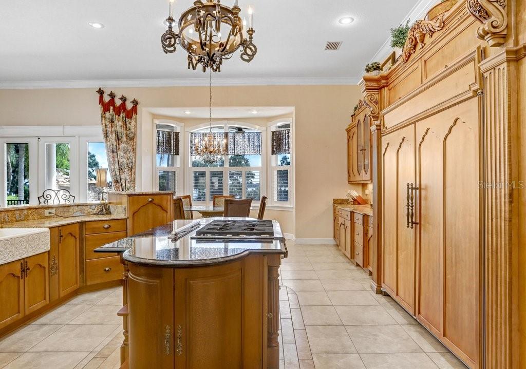 LAGO WHISPERS - Residential