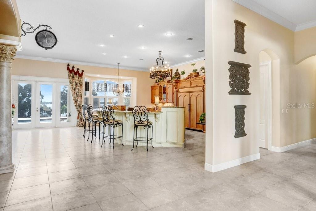 LAGO WHISPERS - Residential