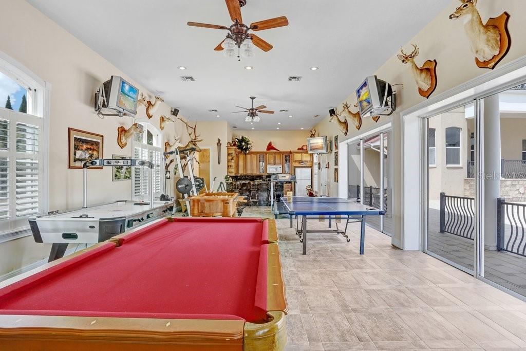 LAGO WHISPERS - Residential