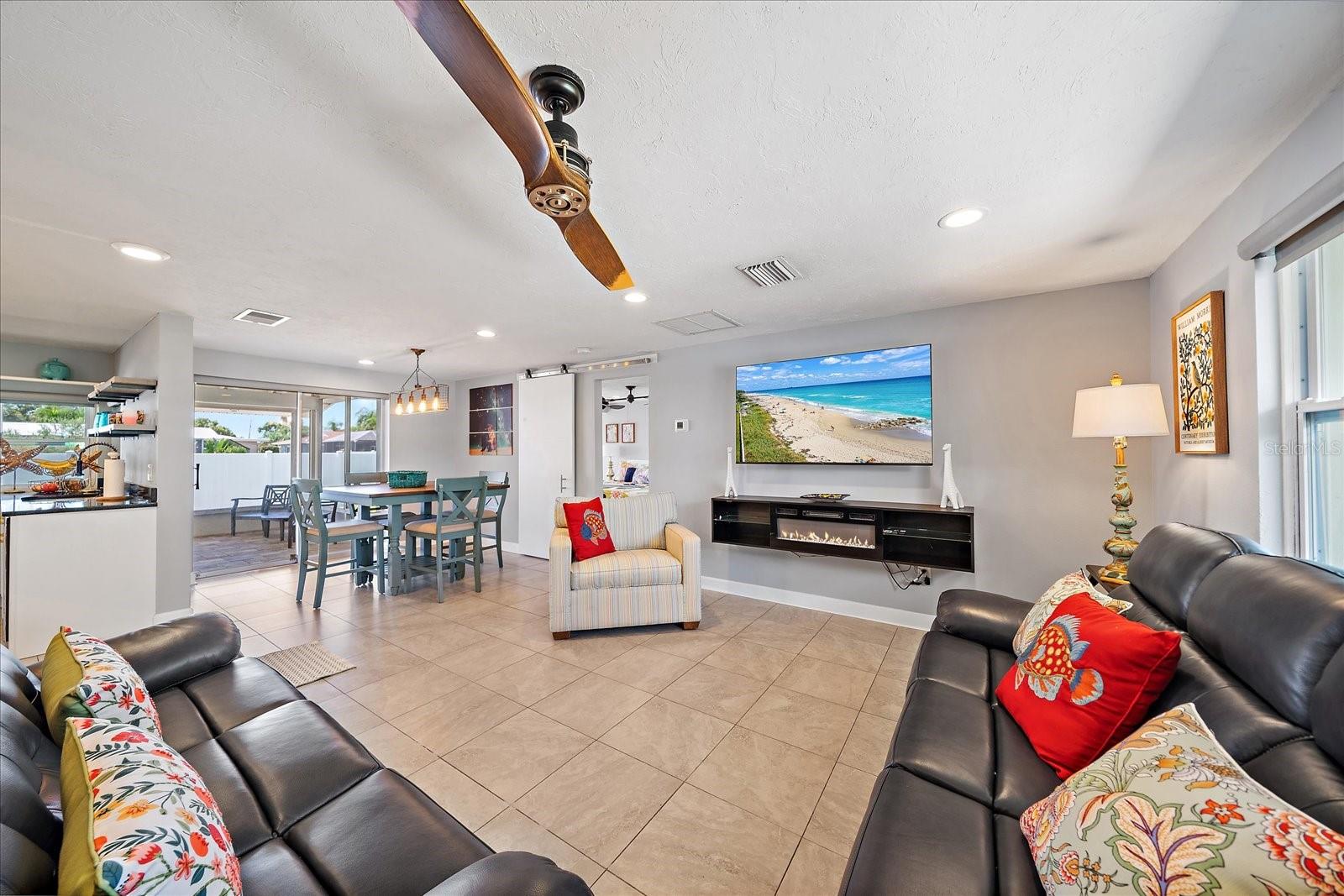 GULF GATE - Residential