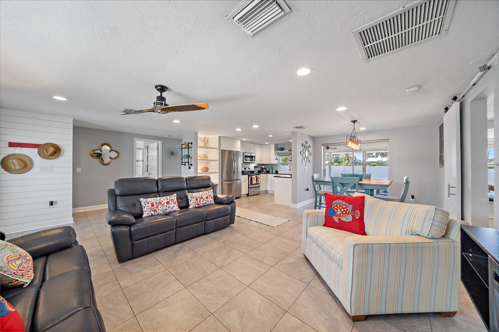 GULF GATE - Residential