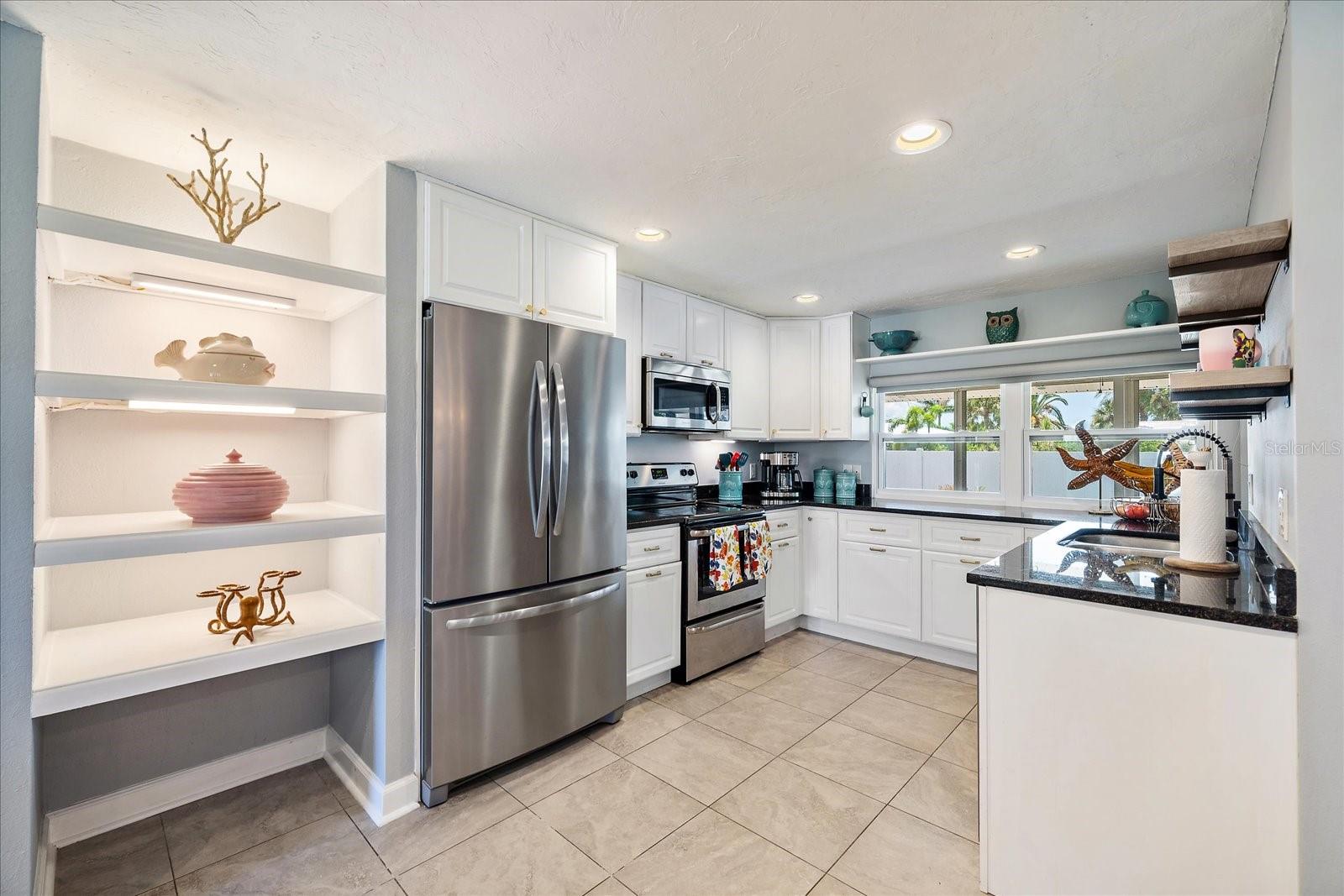 GULF GATE - Residential