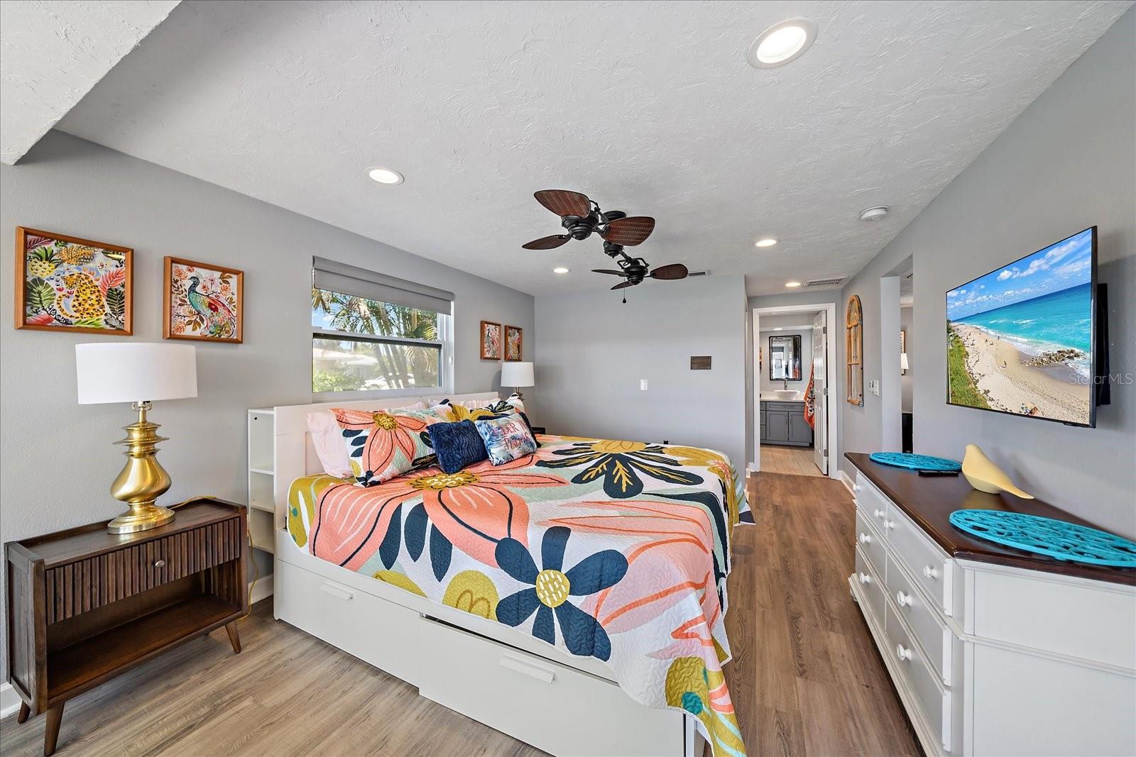 GULF GATE - Residential