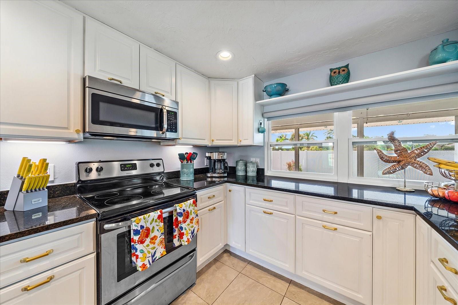 GULF GATE - Residential