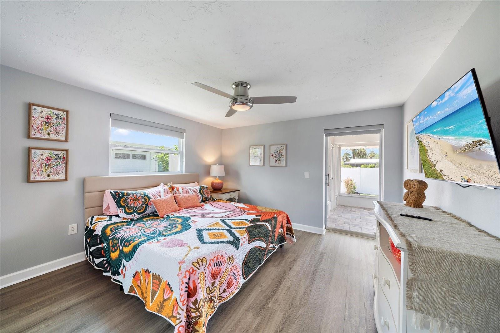 GULF GATE - Residential