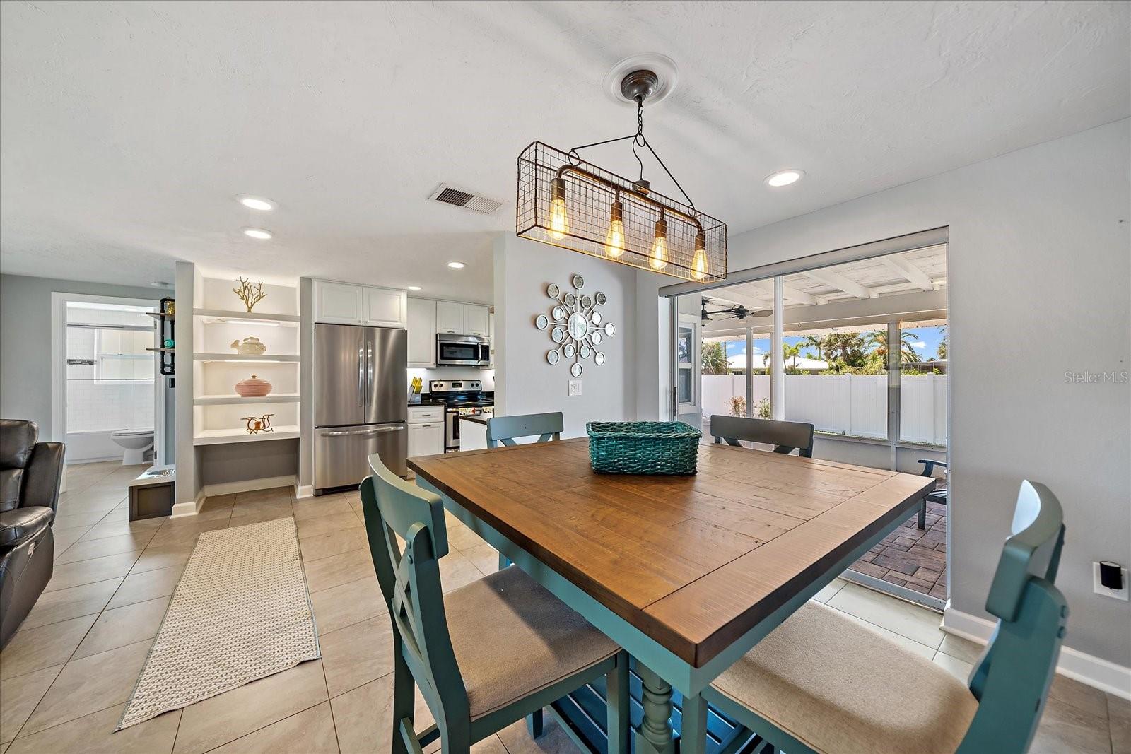 GULF GATE - Residential