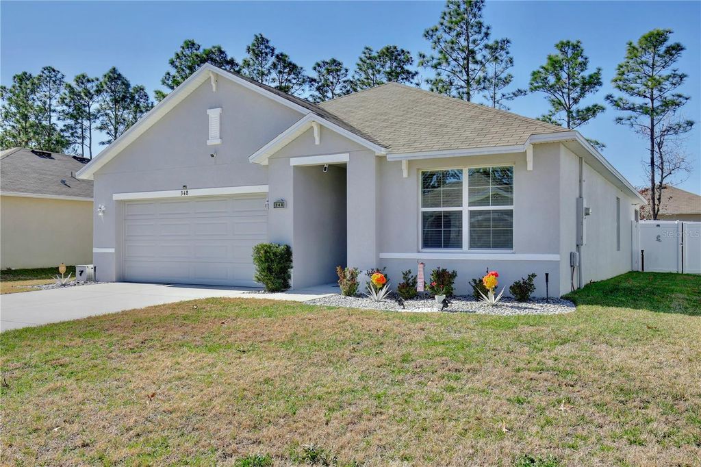 Photo of 348 Hickory Course Radial, Ocala, FL 34472 (MLS # O6375776)
