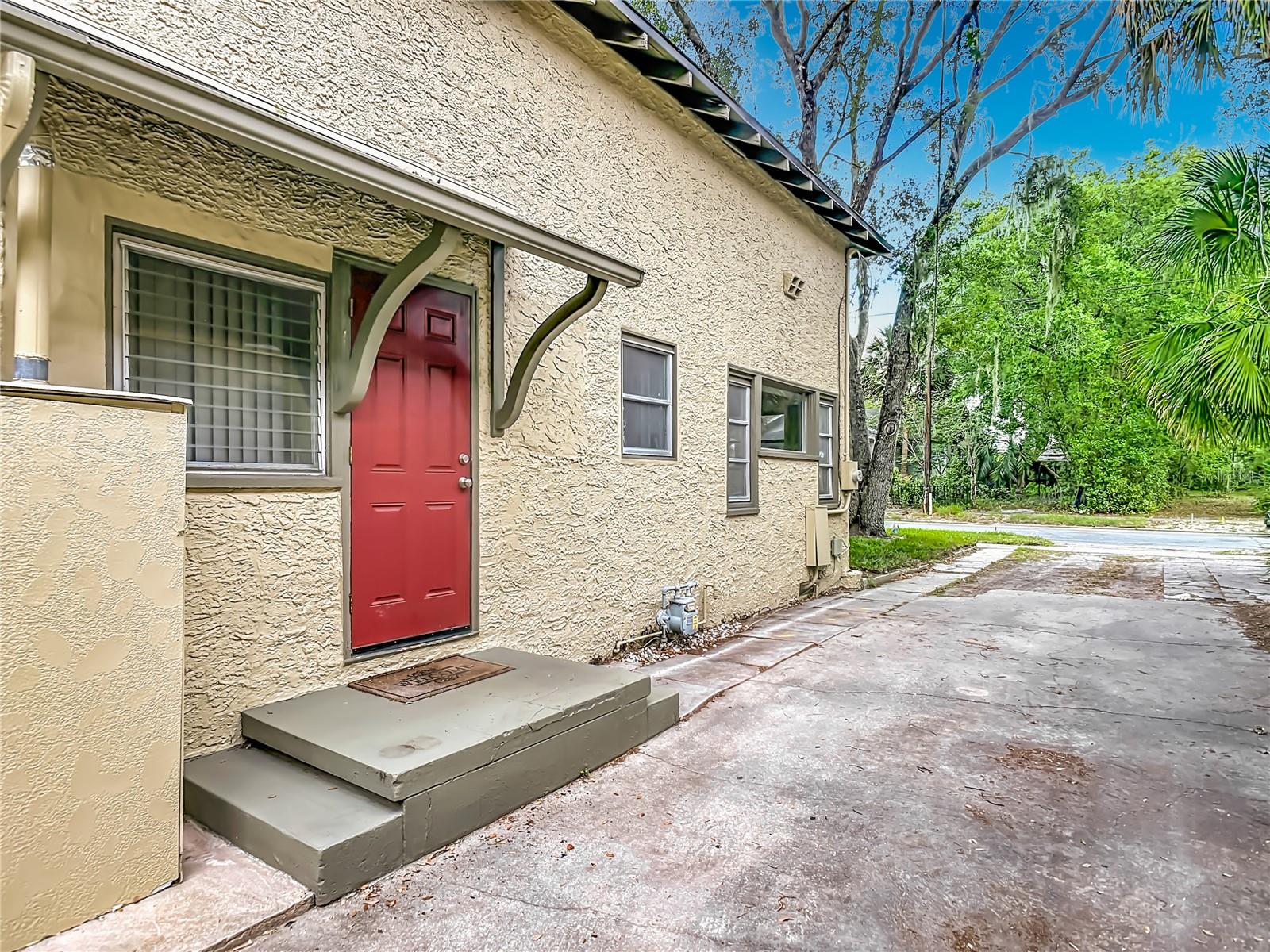 PARK PLACE IN MILLERS ADD DELAND - Residential