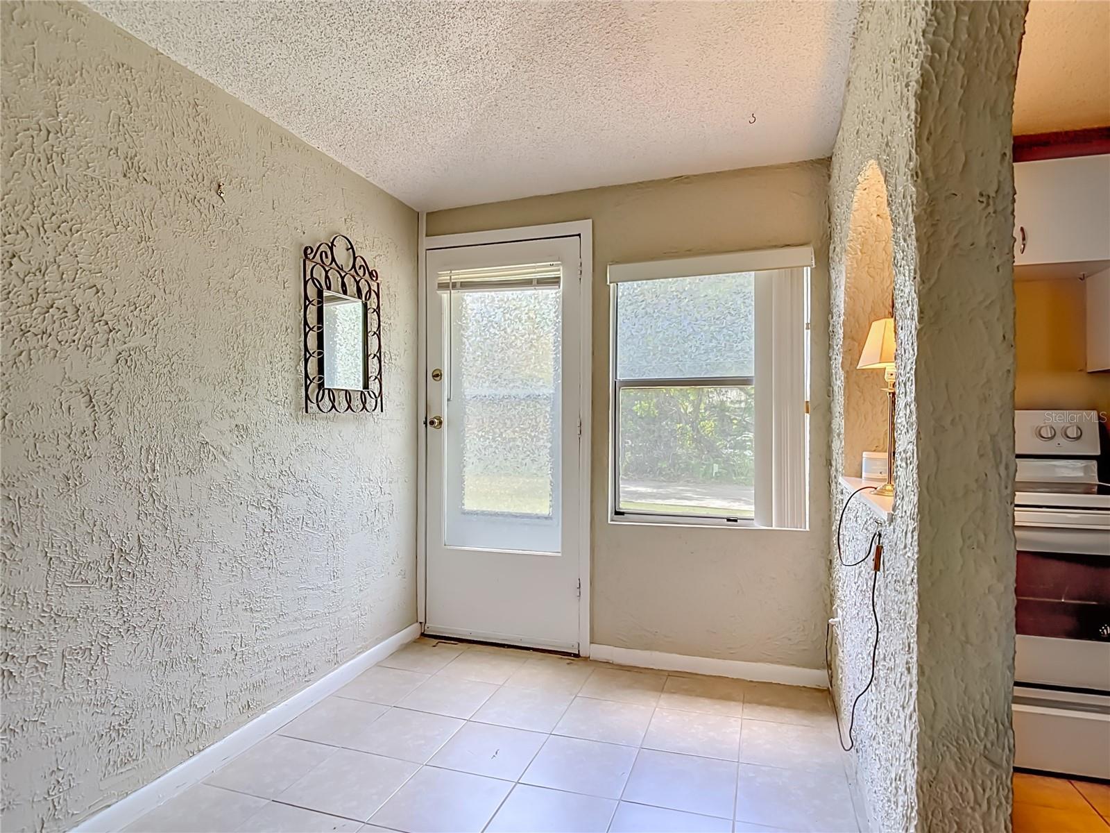 PARK PLACE IN MILLERS ADD DELAND - Residential