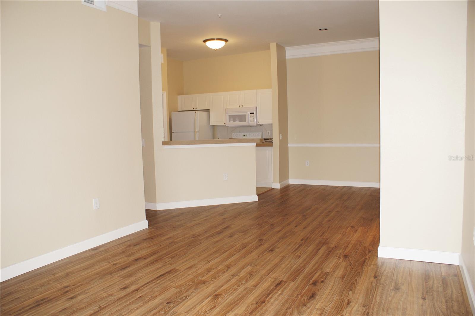 5152 NORTHRIDGE ROAD 307