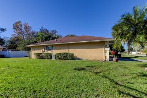 A home in WESLEY CHAPEL