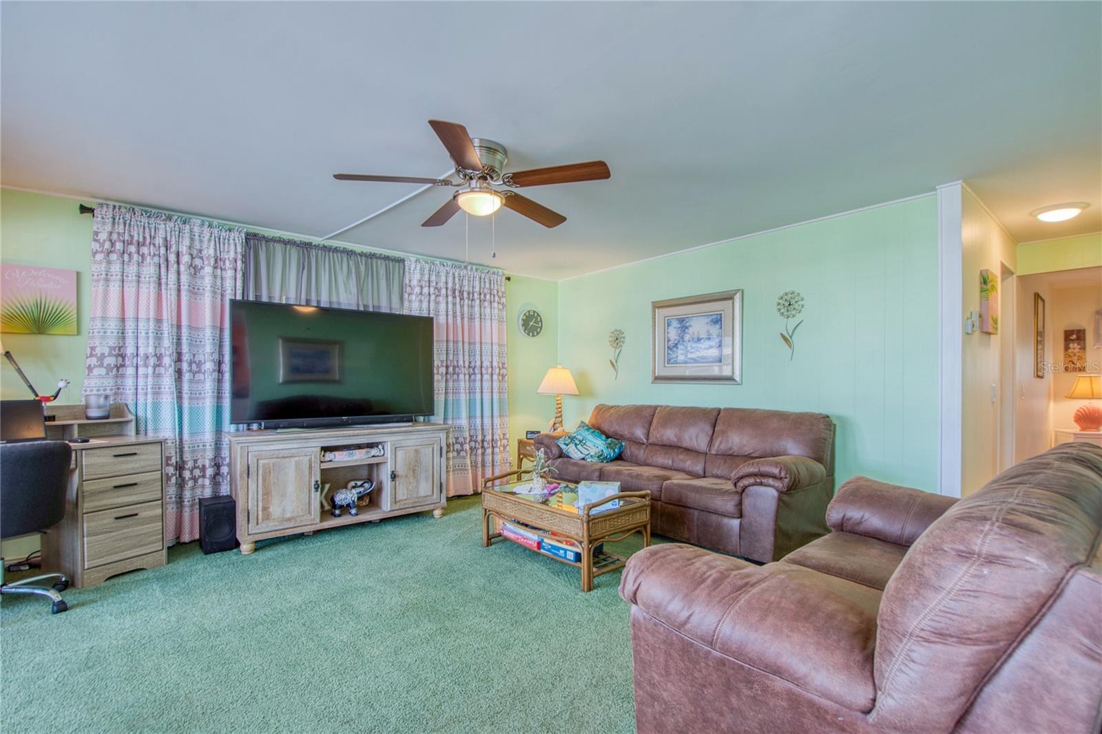 BAY ARISTOCRAT VILLAGE MOBILE HOME PARK UNREC - Residential