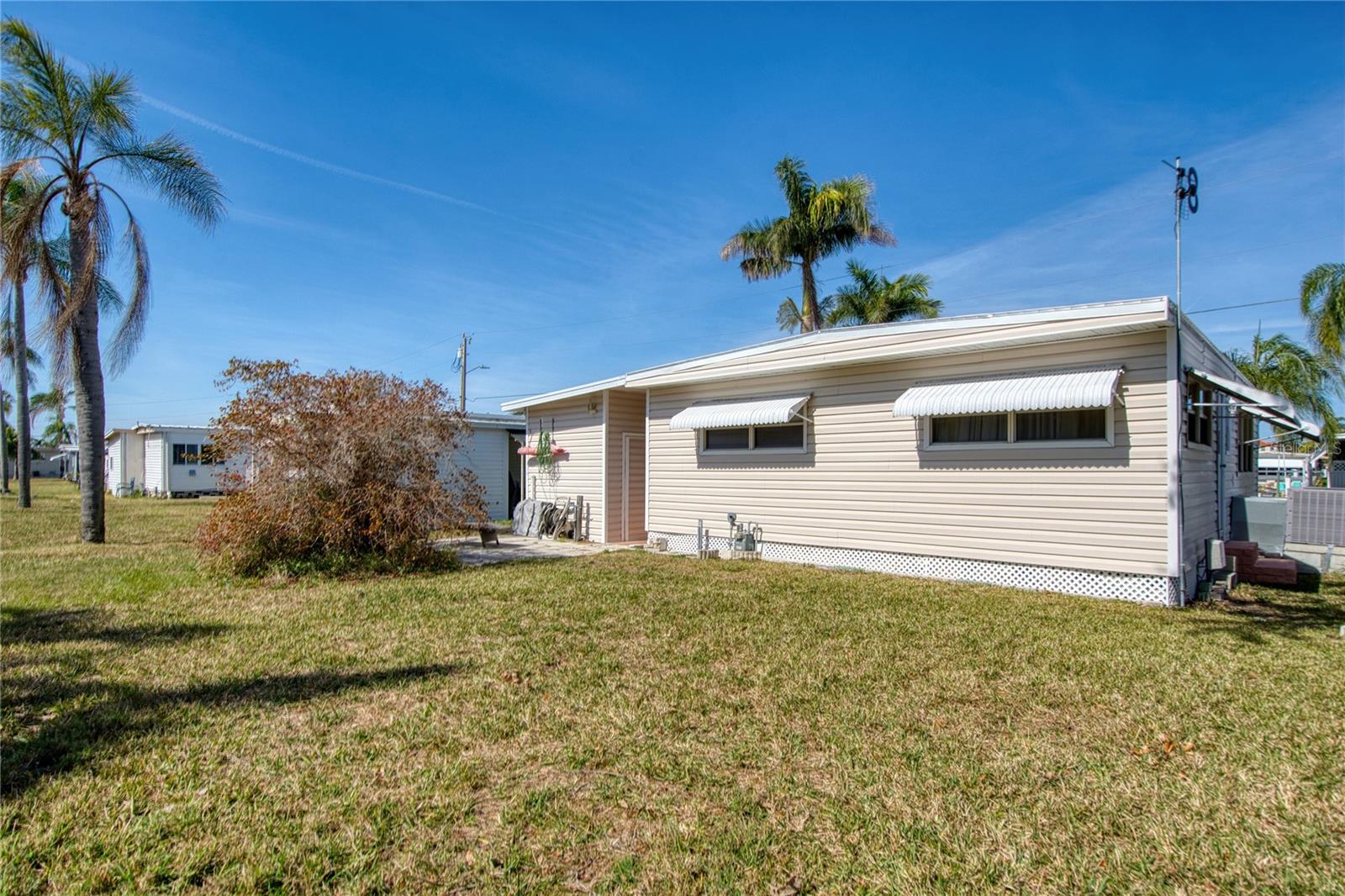 BAY ARISTOCRAT VILLAGE MOBILE HOME PARK UNREC - Residential