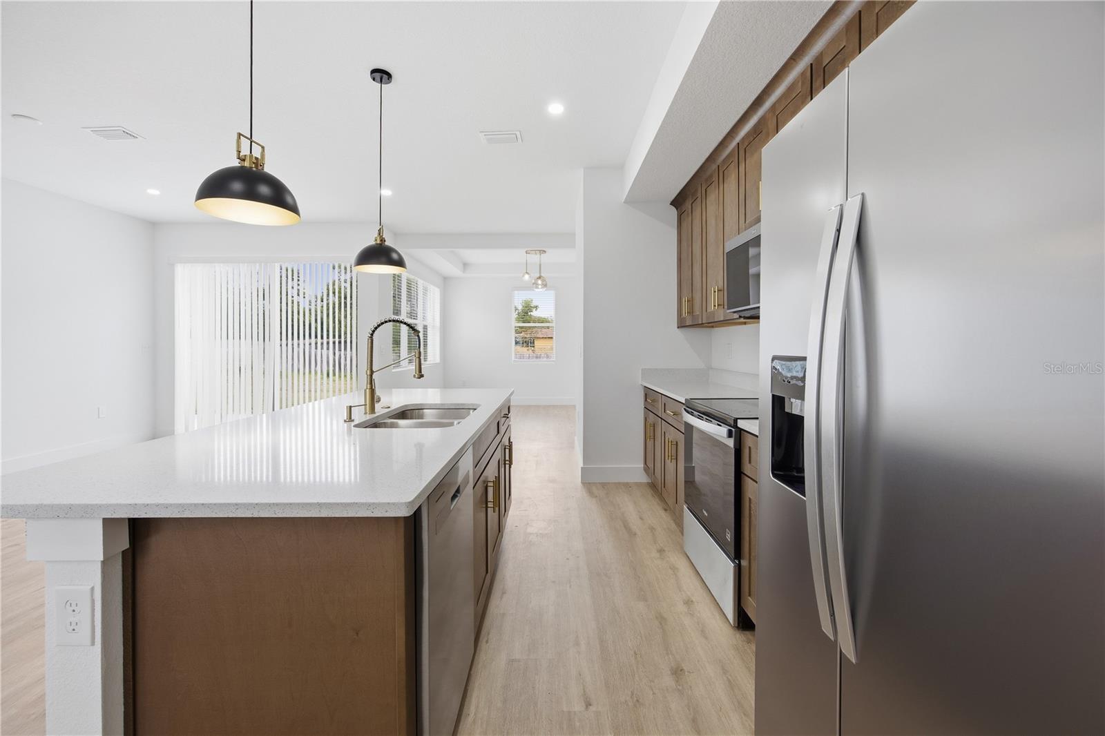 SILVER SPGS SHORES UN 13 - Residential