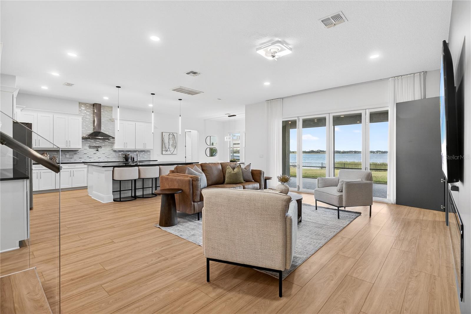 TWINWATERS - Residential